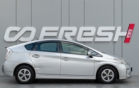 Toyota Prius, 2012 год, 1 135 000 рублей, 5 фотография