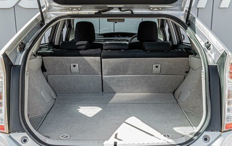 Toyota Prius, 2012 год, 1 135 000 рублей, 18 фотография