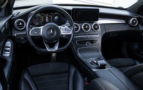 Mercedes-Benz C-Класс, 2019 год, 3 250 000 рублей, 6 фотография