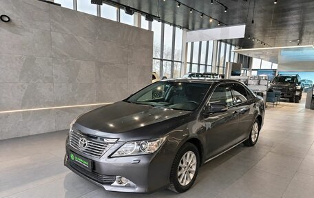 Toyota Camry, 2014 год, 1 375 000 рублей, 3 фотография
