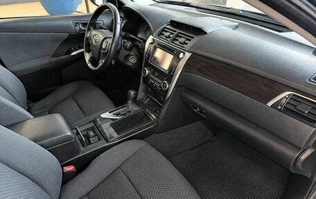 Toyota Camry, 2014 год, 1 375 000 рублей, 8 фотография