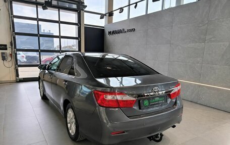 Toyota Camry, 2014 год, 1 375 000 рублей, 4 фотография