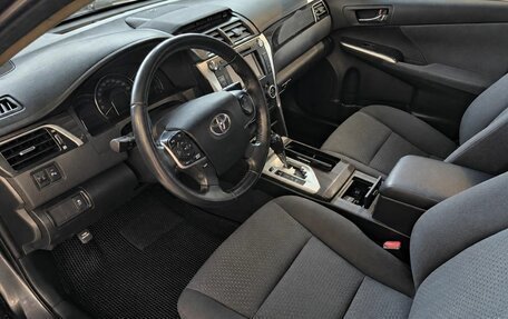 Toyota Camry, 2014 год, 1 375 000 рублей, 7 фотография