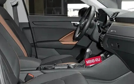 Audi Q3, 2023 год, 2 384 000 рублей, 8 фотография
