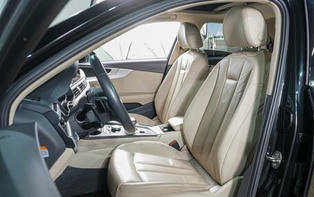 Audi A4, 2019 год, 2 949 000 рублей, 12 фотография