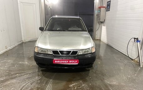 Daewoo Nexia I рестайлинг, 2004 год, 65 000 рублей, 1 фотография