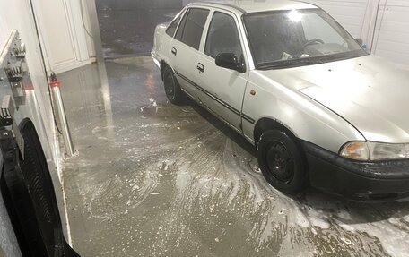 Daewoo Nexia I рестайлинг, 2004 год, 65 000 рублей, 2 фотография