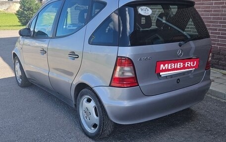 Mercedes-Benz A-Класс, 1998 год, 325 000 рублей, 3 фотография