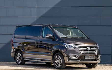 Hyundai Grand Starex Grand Starex I рестайлинг 2, 2018 год, 2 455 000 рублей, 7 фотография