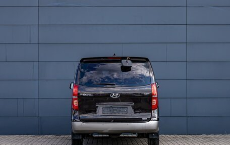 Hyundai Grand Starex Grand Starex I рестайлинг 2, 2018 год, 2 455 000 рублей, 5 фотография