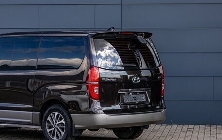 Hyundai Grand Starex Grand Starex I рестайлинг 2, 2018 год, 2 455 000 рублей, 10 фотография