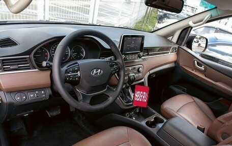 Hyundai Grand Starex Grand Starex I рестайлинг 2, 2018 год, 2 455 000 рублей, 15 фотография