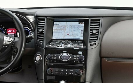 Infiniti QX70, 2015 год, 1 765 000 рублей, 15 фотография