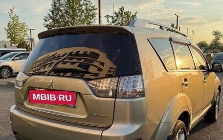 Mitsubishi Outlander III рестайлинг 3, 2007 год, 1 050 000 рублей, 5 фотография