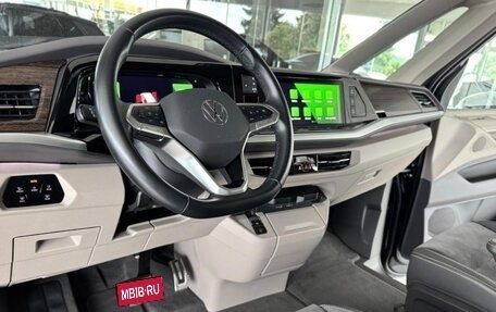 Volkswagen Multivan, 2023 год, 5 250 000 рублей, 9 фотография
