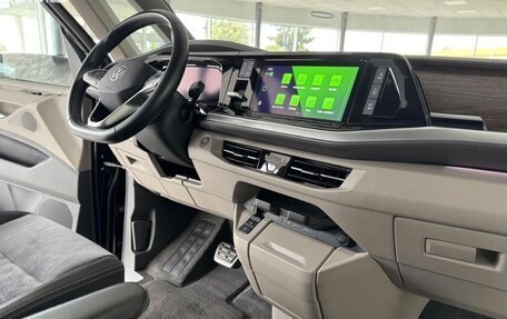 Volkswagen Multivan, 2023 год, 5 250 000 рублей, 10 фотография