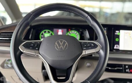 Volkswagen Multivan, 2023 год, 5 250 000 рублей, 13 фотография