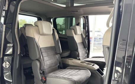 Volkswagen Multivan, 2023 год, 5 250 000 рублей, 16 фотография