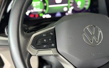 Volkswagen Multivan, 2023 год, 5 250 000 рублей, 35 фотография