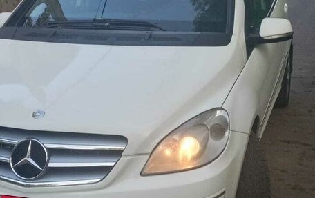 Mercedes-Benz B-Класс, 2009 год, 700 000 рублей, 2 фотография