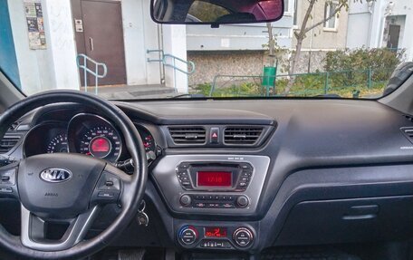 KIA Rio III рестайлинг, 2014 год, 1 035 000 рублей, 3 фотография