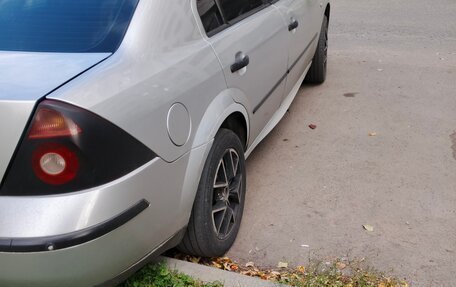 Ford Mondeo III, 2004 год, 220 000 рублей, 2 фотография