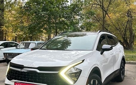KIA Sportage IV рестайлинг, 2022 год, 2 100 000 рублей, 1 фотография