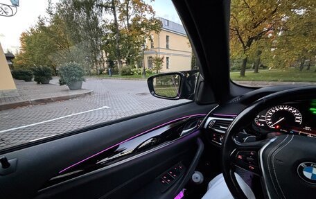 BMW 5 серия, 2018 год, 2 730 000 рублей, 15 фотография