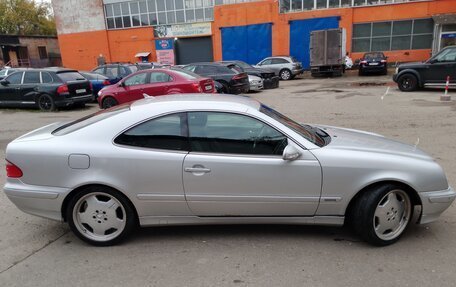 Mercedes-Benz CLK-Класс, 2000 год, 750 000 рублей, 9 фотография