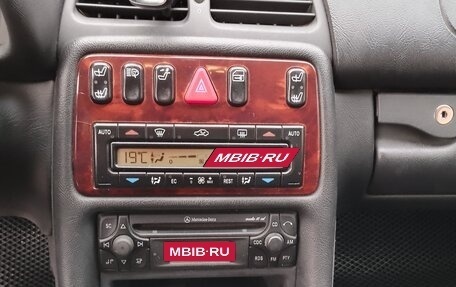 Mercedes-Benz CLK-Класс, 2000 год, 750 000 рублей, 12 фотография