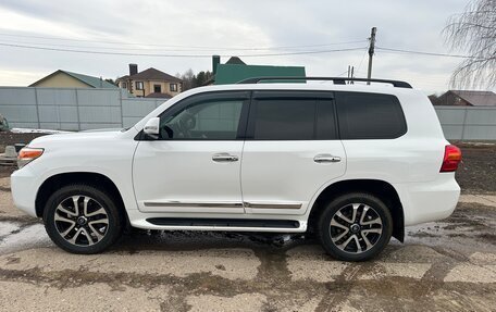 Toyota Land Cruiser 200, 2014 год, 3 999 999 рублей, 9 фотография
