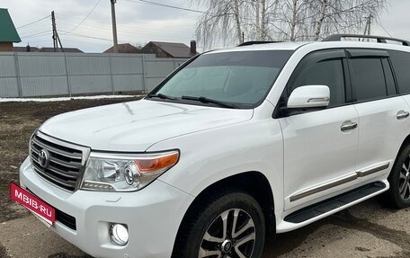 Toyota Land Cruiser 200, 2014 год, 3 999 999 рублей, 8 фотография
