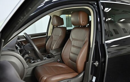 Volkswagen Touareg III, 2014 год, 2 245 000 рублей, 14 фотография