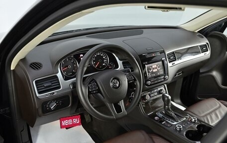 Volkswagen Touareg III, 2014 год, 2 245 000 рублей, 7 фотография