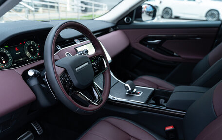 Land Rover Range Rover Evoque II, 2025 год, 6 495 000 рублей, 12 фотография