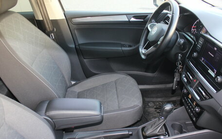 Volkswagen Polo VI (EU Market), 2021 год, 1 675 000 рублей, 7 фотография