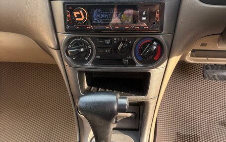 Nissan Sunny B15, 2004 год, 405 000 рублей, 6 фотография