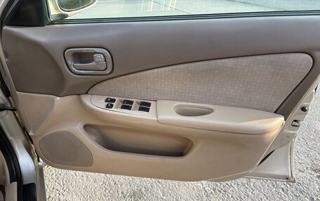 Nissan Sunny B15, 2004 год, 405 000 рублей, 9 фотография