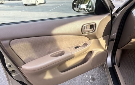 Nissan Sunny B15, 2004 год, 405 000 рублей, 11 фотография