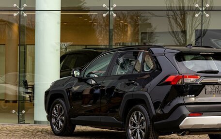 Toyota RAV4, 2022 год, 2 995 000 рублей, 9 фотография