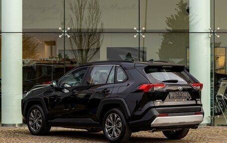 Toyota RAV4, 2022 год, 2 995 000 рублей, 4 фотография