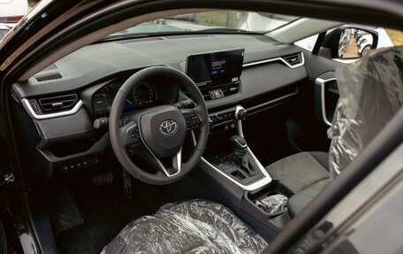 Toyota RAV4, 2022 год, 2 995 000 рублей, 13 фотография