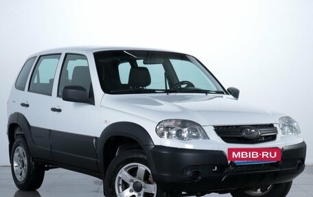 Chevrolet Niva I рестайлинг, 2020 год, 839 000 рублей, 2 фотография