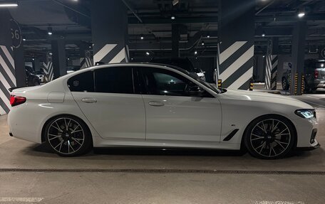 BMW 5 серия, 2020 год, 5 400 000 рублей, 3 фотография