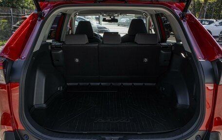 Toyota RAV4, 2021 год, 3 250 000 рублей, 28 фотография