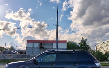 Mitsubishi Outlander III рестайлинг 3, 2005 год, 750 000 рублей, 3 фотография