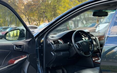 Toyota Camry, 2012 год, 1 400 000 рублей, 10 фотография