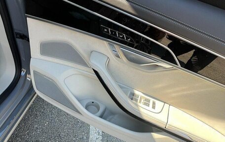 Audi A8, 2018 год, 5 000 000 рублей, 16 фотография