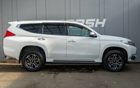 Mitsubishi Pajero Sport III рестайлинг, 2018 год, 2 849 000 рублей, 5 фотография