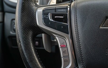 Mitsubishi Pajero Sport III рестайлинг, 2018 год, 2 849 000 рублей, 16 фотография